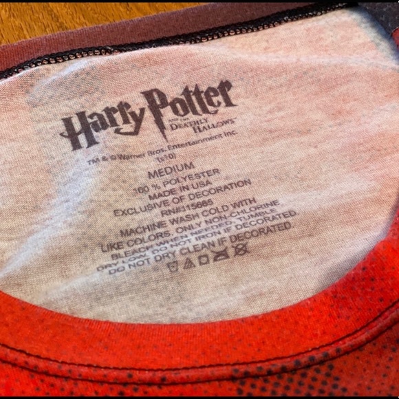Official Warner Bros -medium- Harry Potter Tee ⚡️ - Picture 2 of 3